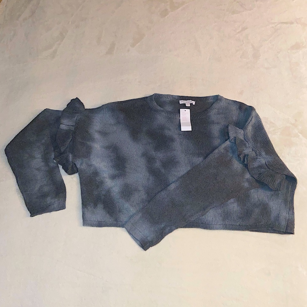 Brand New Women’s Smokey Gray Cropped Sweater One Size Fits Most